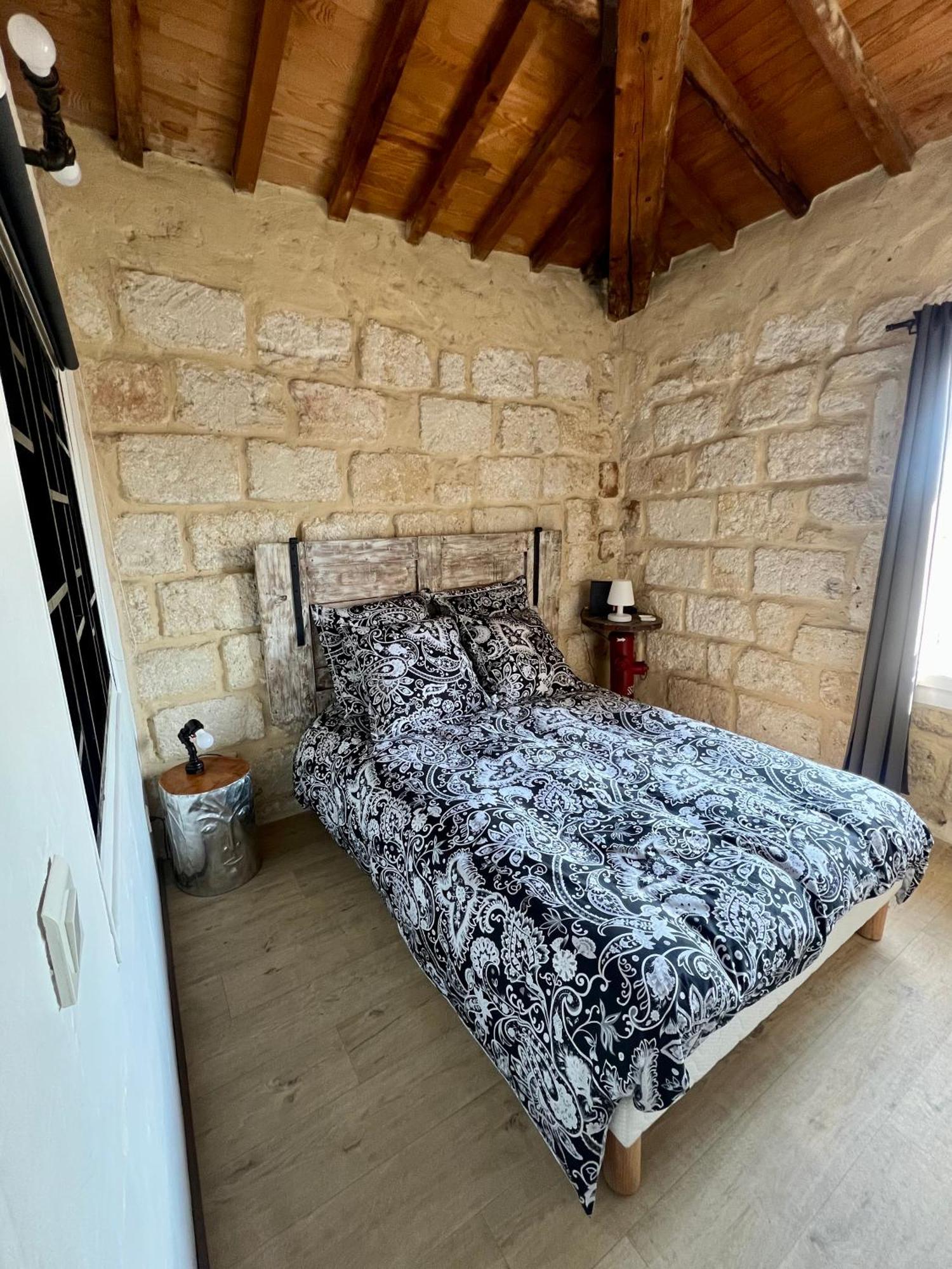 Lou Mireio Daire Aigues-Mortes Dış mekan fotoğraf